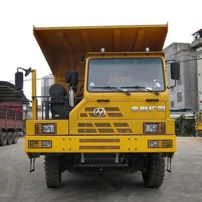 Camion large 371HP 6X4 CQ5763PTG384 de corps de décharge de mine de Saic Hongyan