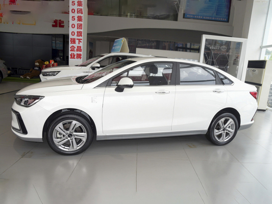 Véhicules passagers automatiques de BAIC EU5 à la voiture de luxe de berline de version de puissance élevée de 8 vitesses