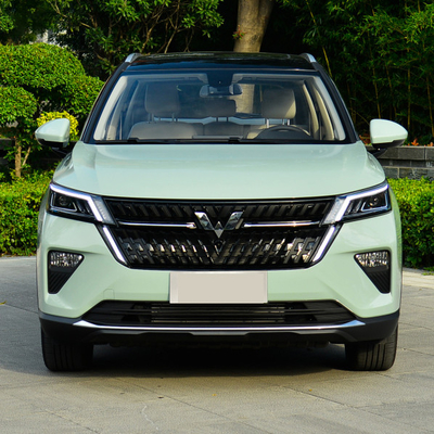 Voitures de SUV de contrat de l'essence SAIC-GM-Wuling avec CVT 1.5T 108kw