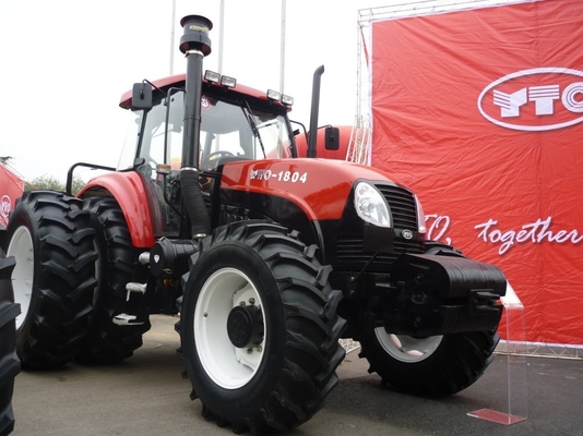 Tracteur à roues par agriculture 50HP-200HP de la ferme YTO-LG1504