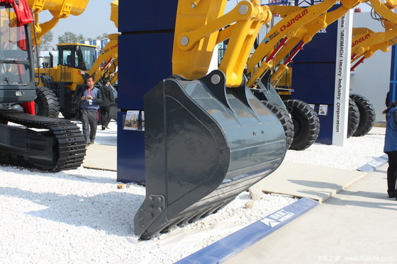 Sinomach 34 Ton Heavy Duty Crawler Excavator a évalué la capacité 1.7m3 de seau