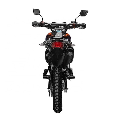 Rue d'OIN ccc 80km/H emballant la moto 7500r/Min de Yamaha 200cc