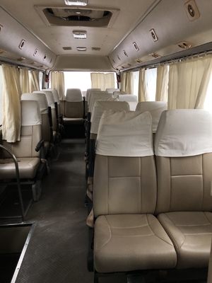Performances utilisées par sièges du caboteur 2009 de Toyota de caboteur d'autobus de passager du moteur 90kw 21 plus hauts bonnes