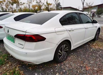 Berline de Seater de la porte 5 de FAW Volkswagen E Bora Used Motor Vehicle 40kwh 4