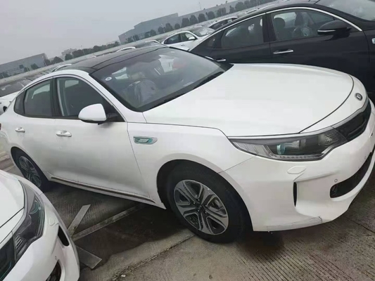 Vitesse hybride de Kia K5 2.0L GLS 6 à la voiture de taille moyenne utilisée par berline 115kw