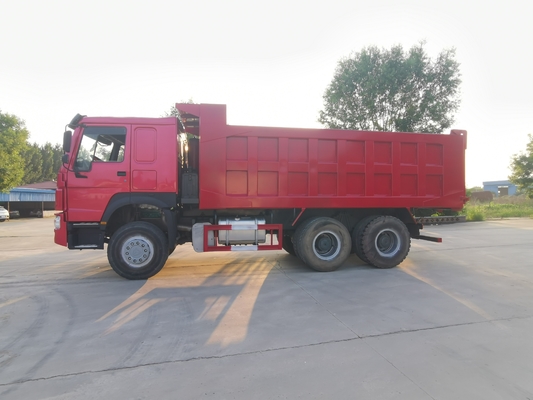 La benne basculante refourbie de Sinotruk Howo 371 camion 6x4 le kilomètrage 65,000km de l'euro 3