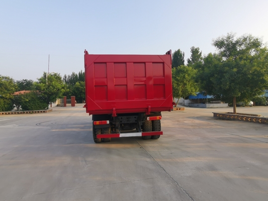 La benne basculante refourbie de Sinotruk Howo 371 camion 6x4 le kilomètrage 65,000km de l'euro 3