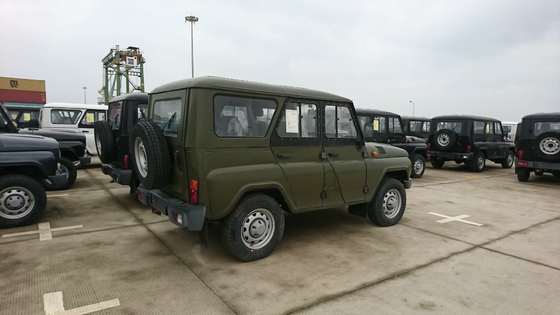 5 commande UAZ Hunter Used Motor Vehicle 2.7L 128HP de roue du manuel 4 de vitesse