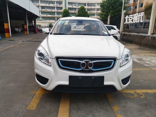 Voiture électrique 100kw 260NM de la berline EU260