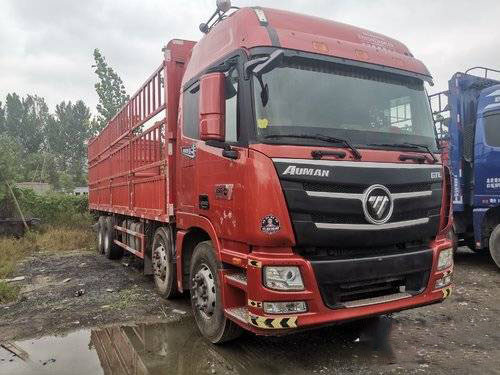 Vitesse 2016 utilisée du camion de remorque de boîte de cargaison de Cummins 350HP Foton 12