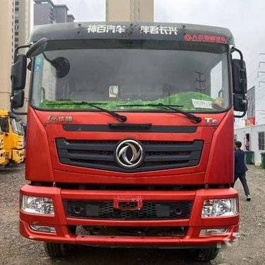 Yuchai Dongfeng Crane Used Heavy Duty Trucks RAPIDEMENT manuel de 9 vitesses