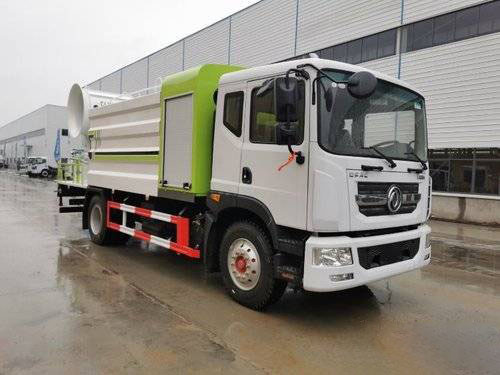 Dongfeng Duolika D9 a utilisé le camion de réservoir d'eau