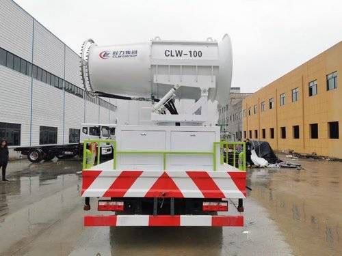 Dongfeng Duolika D9 a utilisé le camion de réservoir d'eau